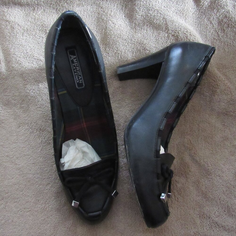 Black shoes